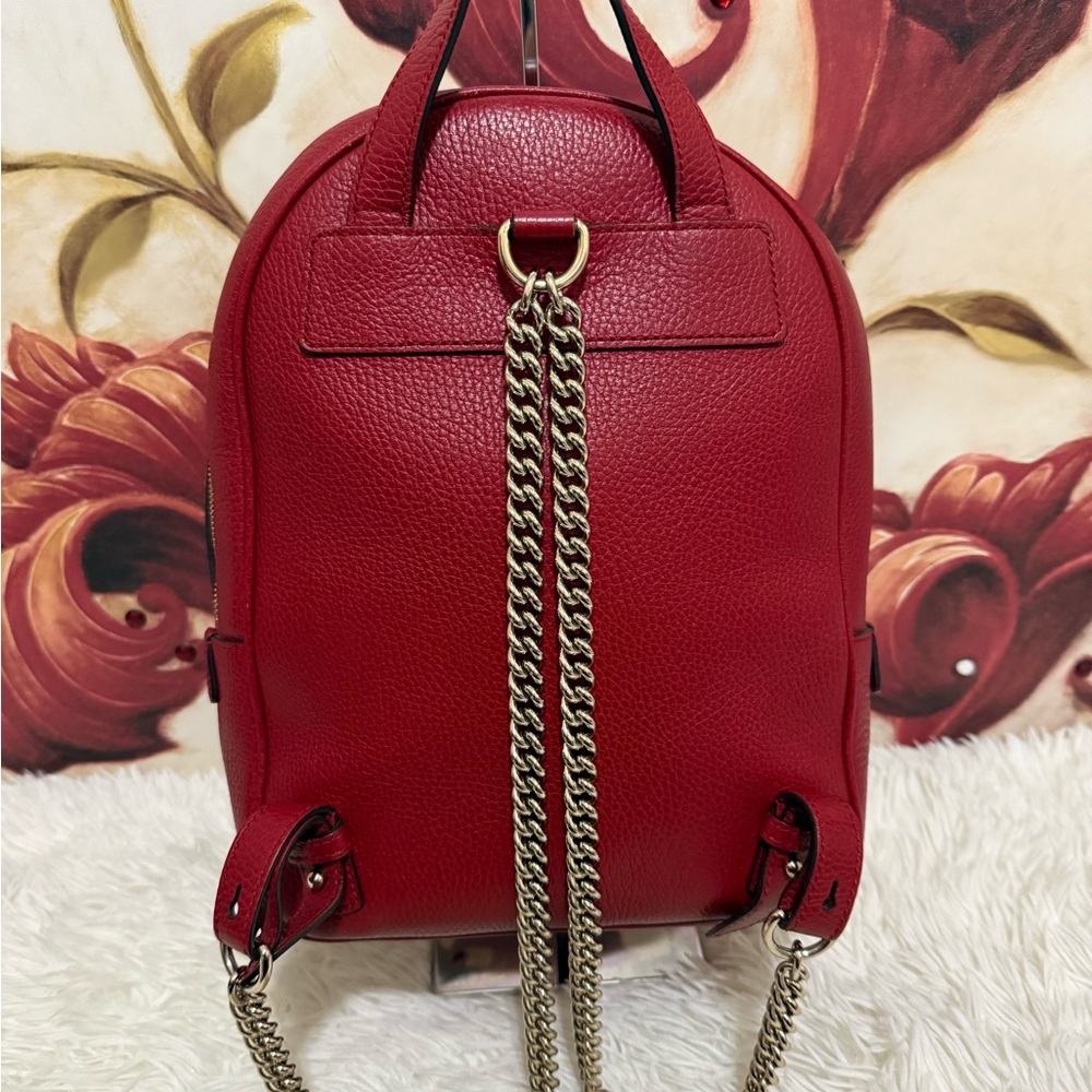 Gucci Soho Leather Chain Backpack - Picture 2 of 15